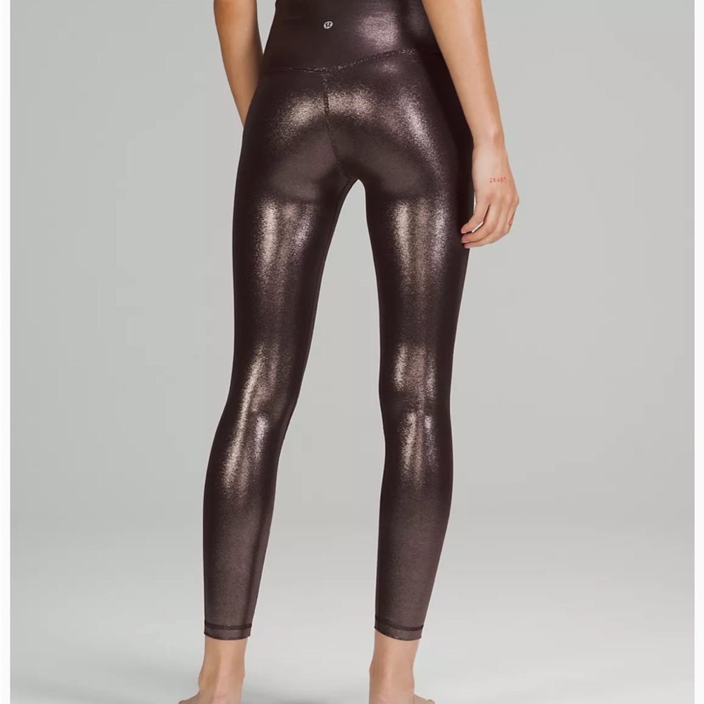 New With Tags Lululemon Align 25in leggings - Shine sz 4